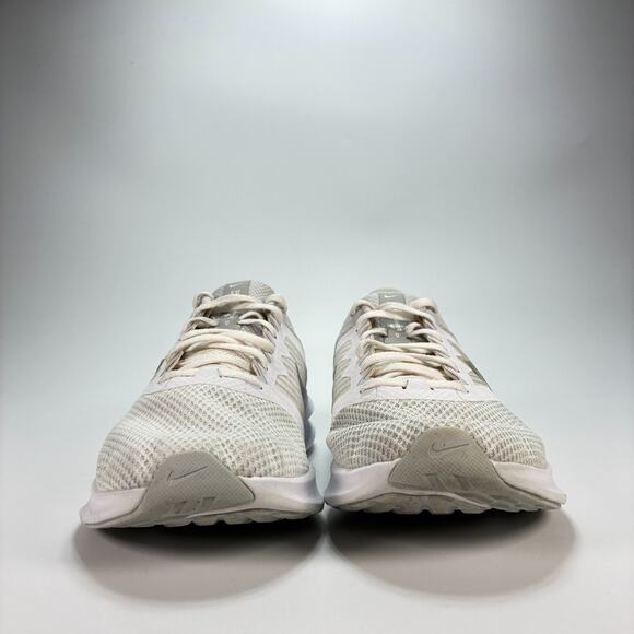 Nike Downshifter 11 White Lightweight Running Shoes CW3413-100 Women’s Size 9.5 - Picture 2 of 10